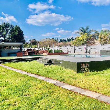 Mafini Villa Centurion Bagian luar foto