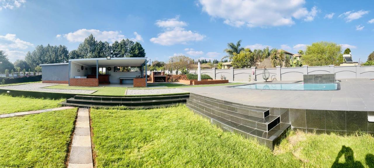 Mafini Villa Centurion Bagian luar foto