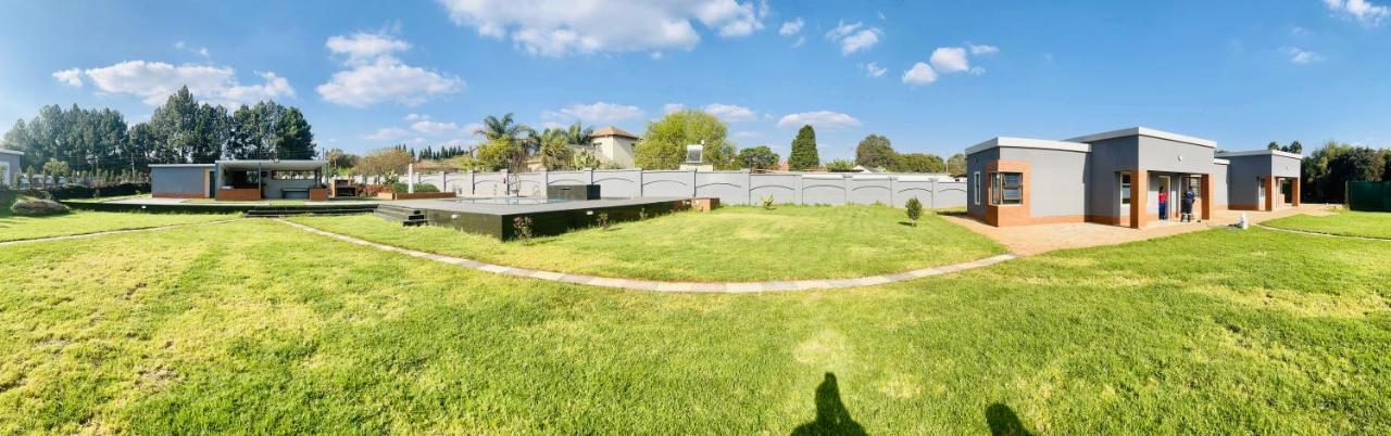 Mafini Villa Centurion Bagian luar foto